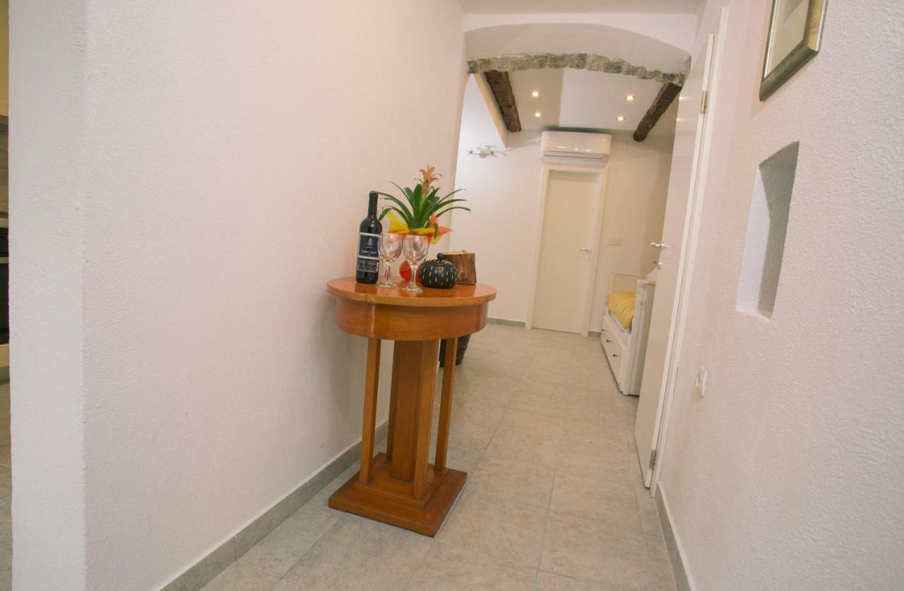 Apartment Sunce คาชเตลา ภายนอก รูปภาพ